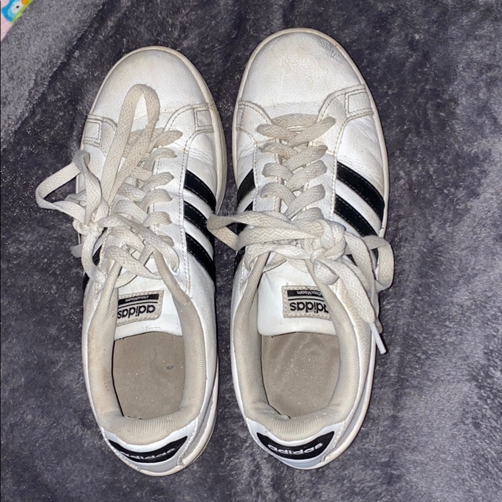 Adidas superstars(womens)